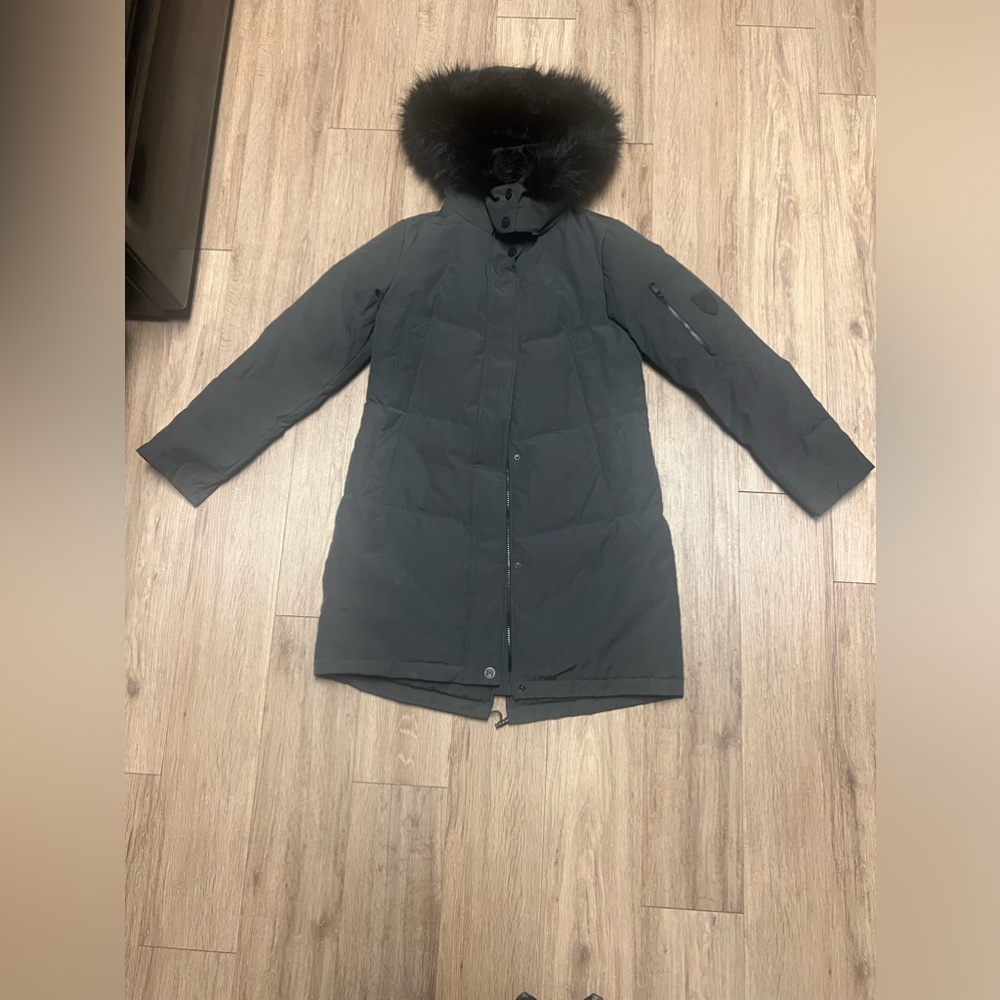 Vince Camuto coat